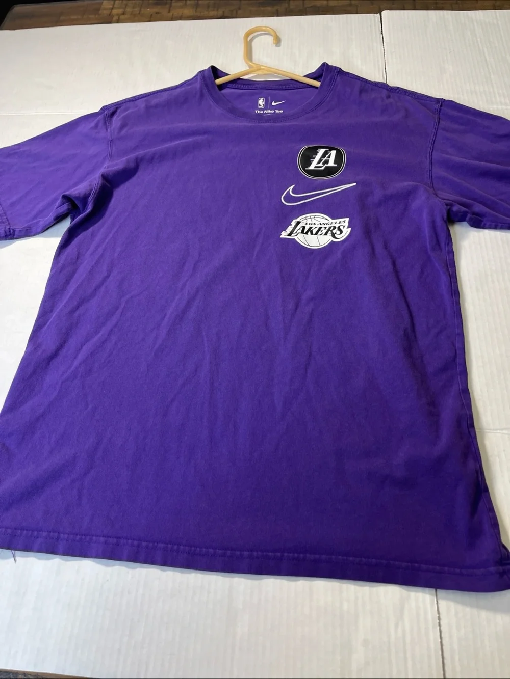 Nike Los Angeles Lakers Shirt Mens Purple NBA Basketball T-Shirt Loose Fit Small